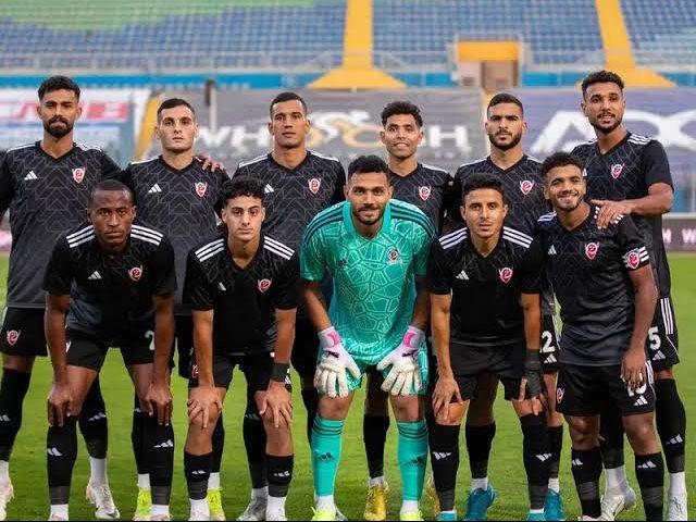 الفريق الأول لكرة القدم بنادي بتروجت والذي يواجه فاركو في إطار بطولة الدوري المصري الممتاز للموسم الحالي 2025-2026