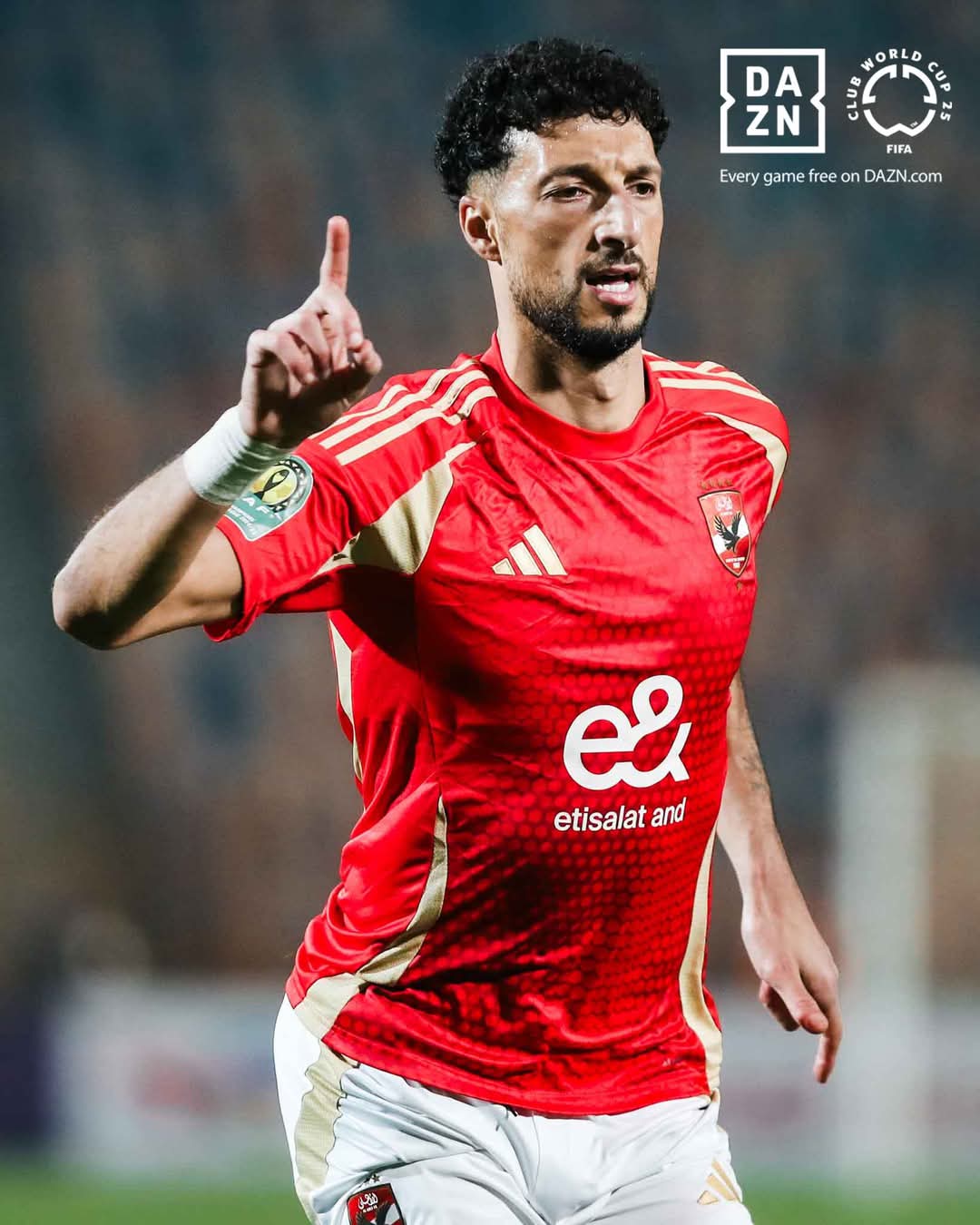 وسام ابو على مهاجم النادى الأهلى