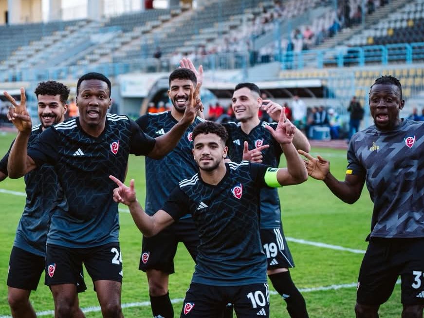 الفريق الأول لكرة القدم بنادي بتروجت والذي يواجه وادي دجلة اليوم في الدوري المصري