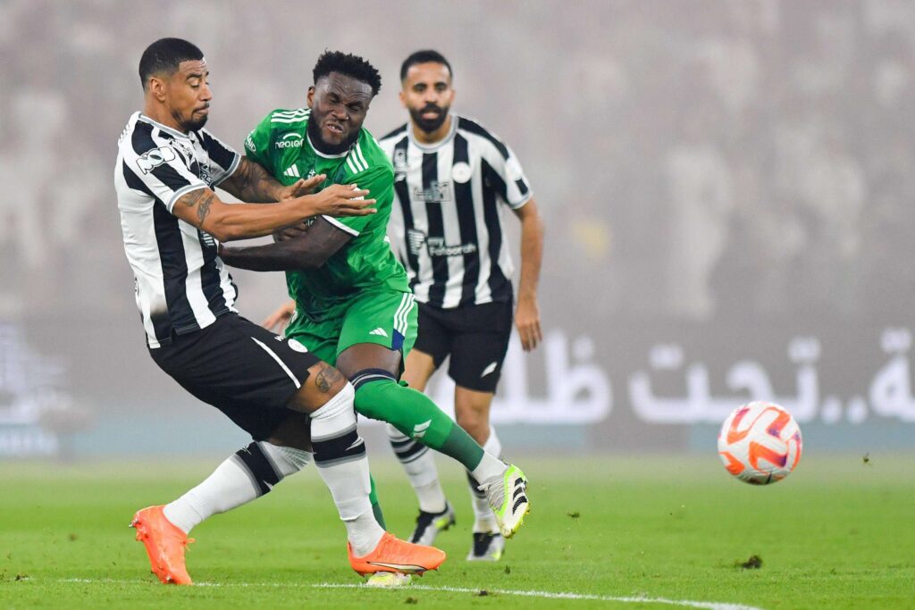 الشباب ضد الأهلي