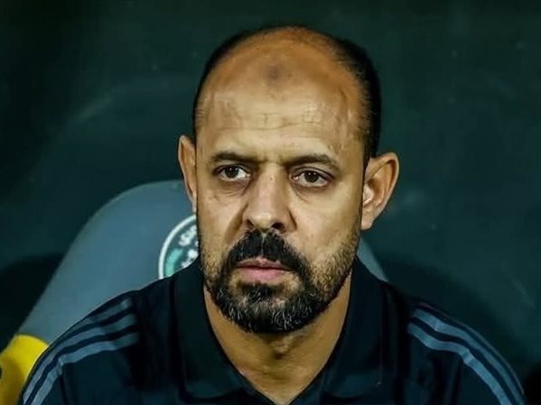 عماد النحاس المدير الفني السابق للفريق الأول لكرة القدم بنادي المصري البورسعيدي والذي ترك تدريب الفريق مؤخرا بعد الهزيمة أمام بيراميدز بهدف دون رد وذلك خلال منافسات الدوري المصري للموسم الحالي 2026-2027