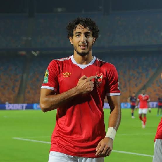 محمد هانى لاعب الأهلى