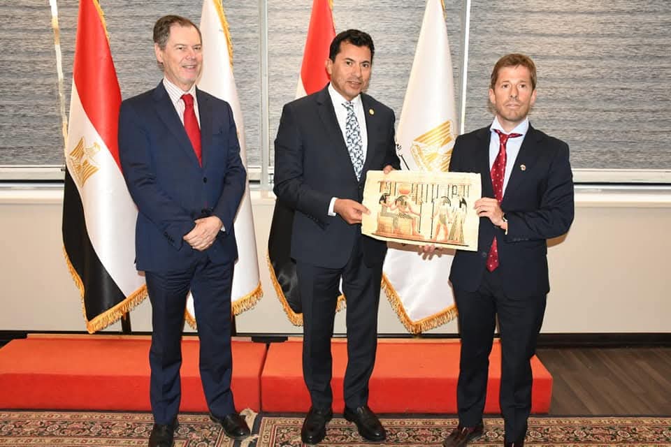 وزير الرياضة الدكتور أشرف صبحى