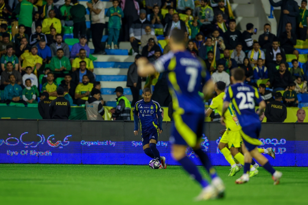النصر ضد الخليج