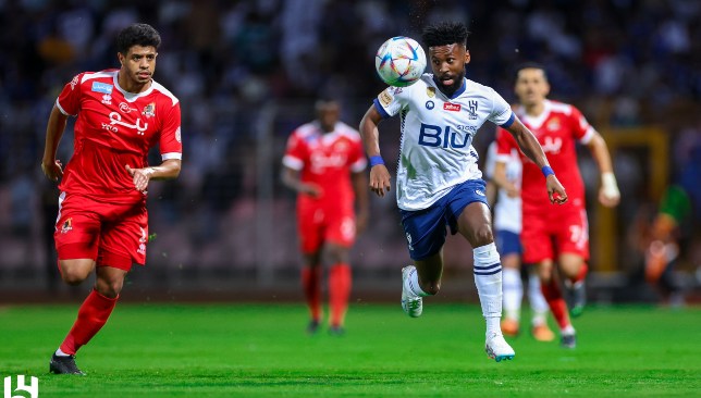 الهلال ضد الوحدة