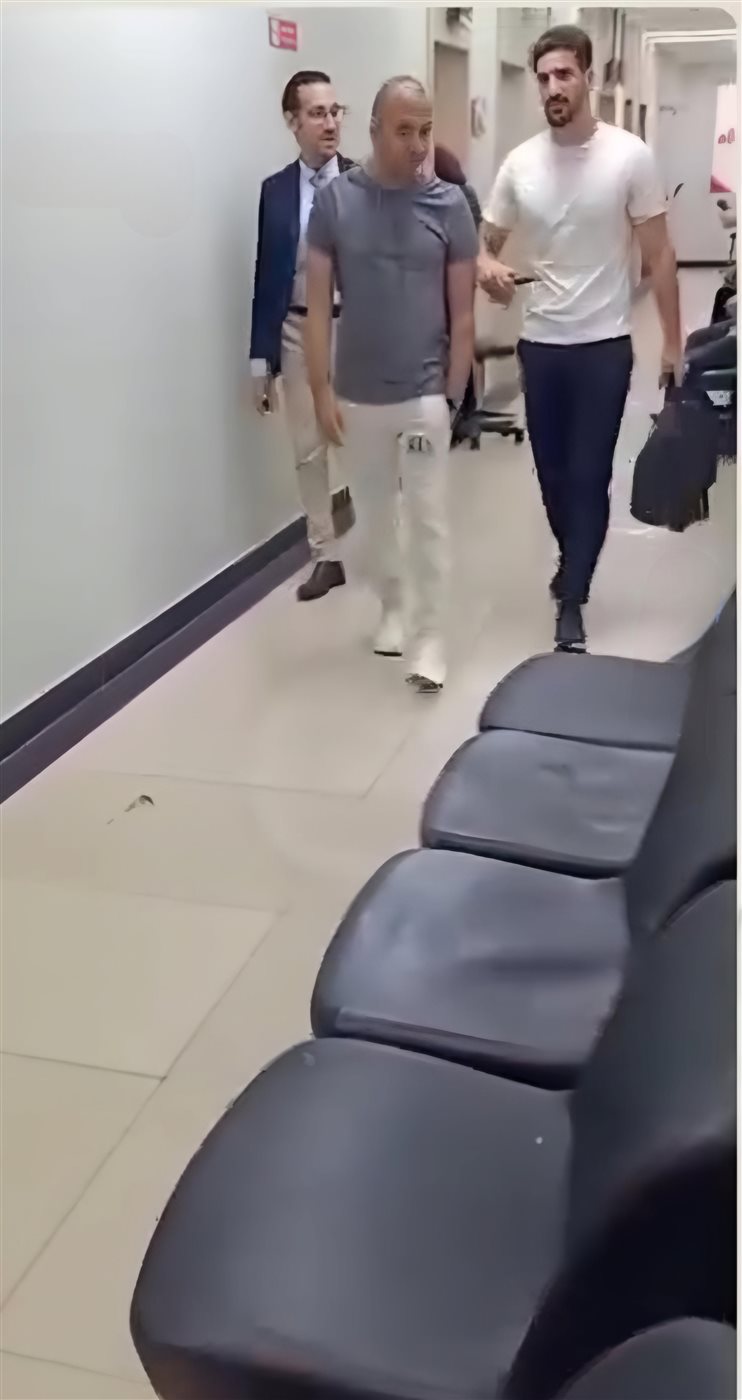 محمد بن رمضان لاعب الأهلى