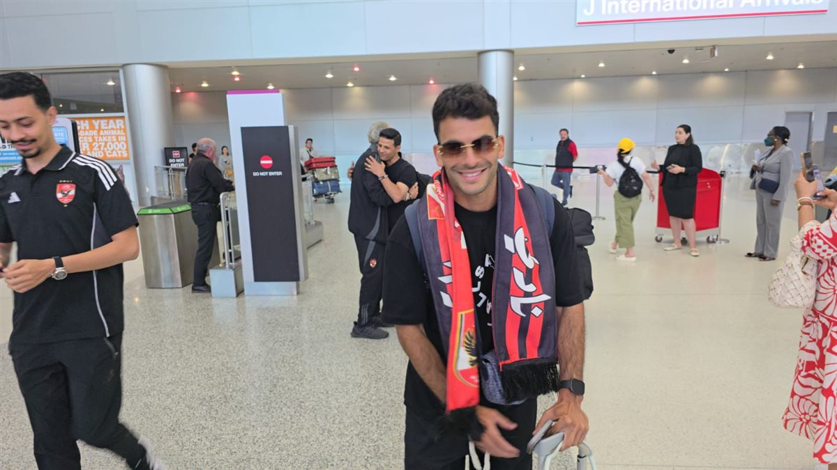 زيزو لاعب الأهلى 
