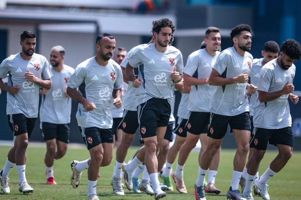 لاعبي الأهلى موقع اوفسايد