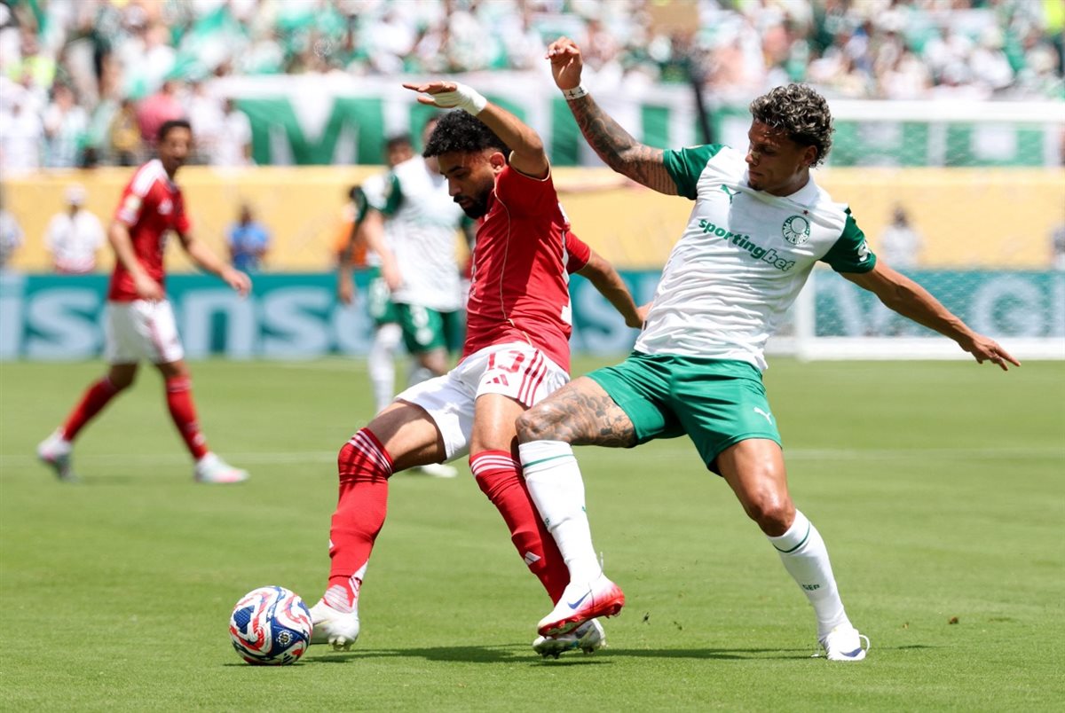 الأهلي وبالميراس