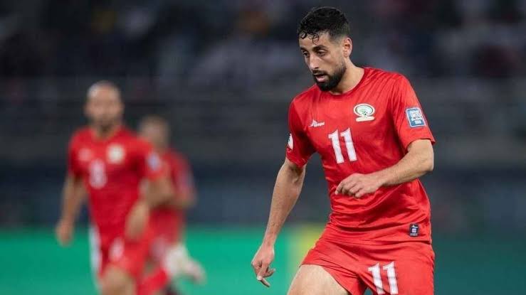 عدي الدباغ لاعب شارلروا البلجيكي ومنتخب فلسطين