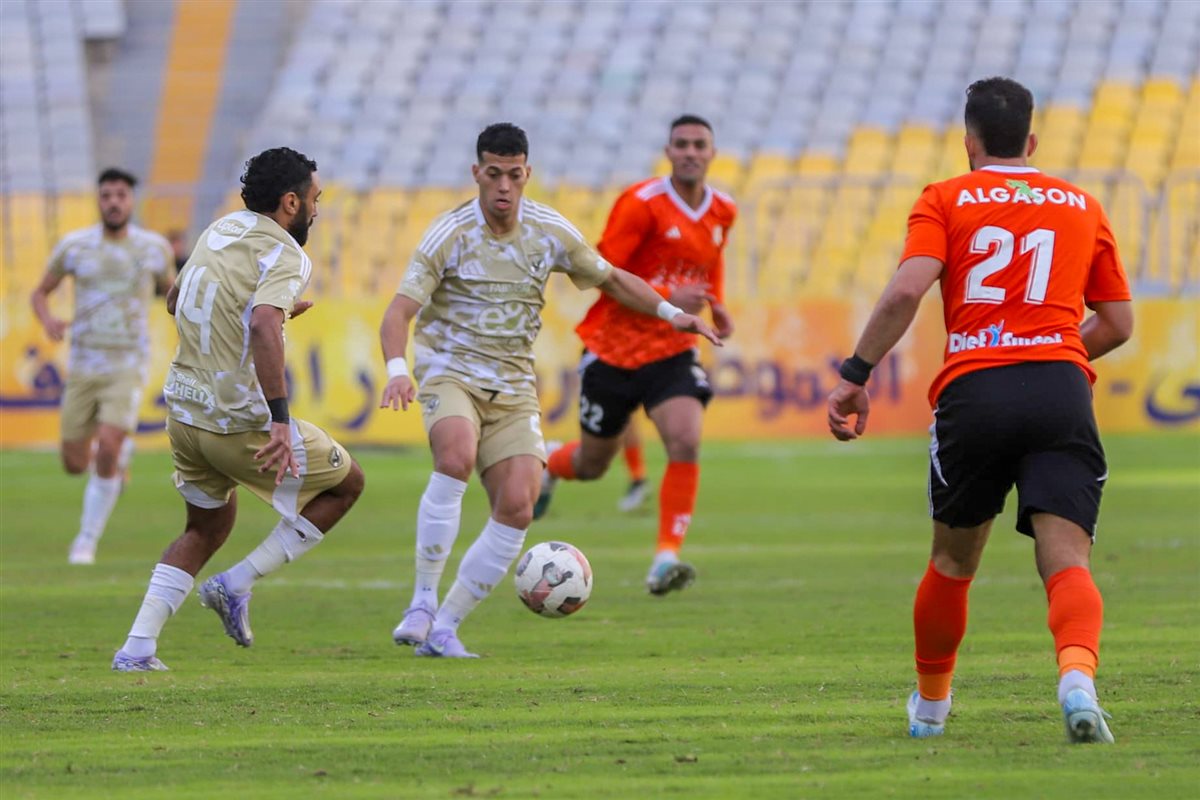 الأهلي وفاركو