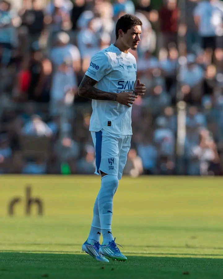 دارين نونيز لاعب الهلال السعودي الجديد 