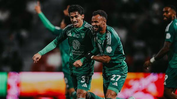 الفريق الأول لكرة القدم بنادي أهلي جدة السعودي 