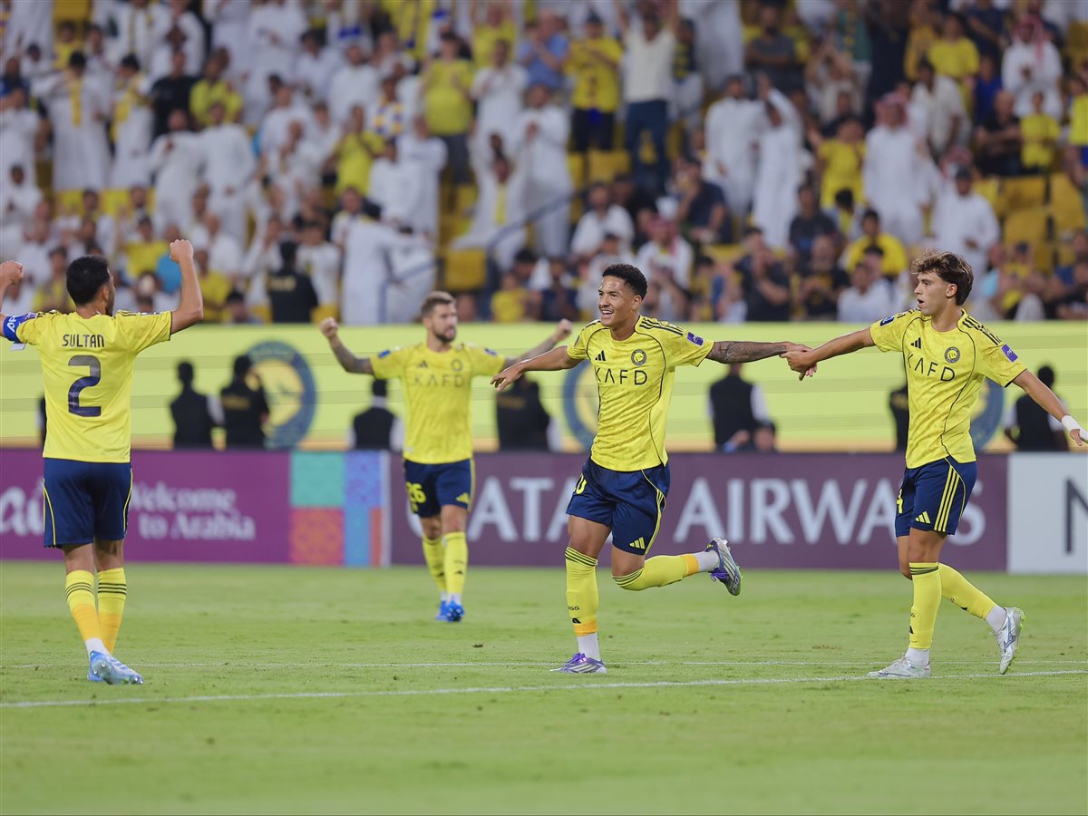 الفريق الأول لكرة القدم بنادي النصر السعودي 