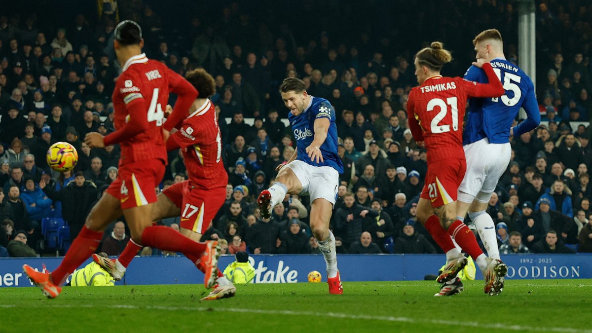 ليفربول ضد إيفرتون