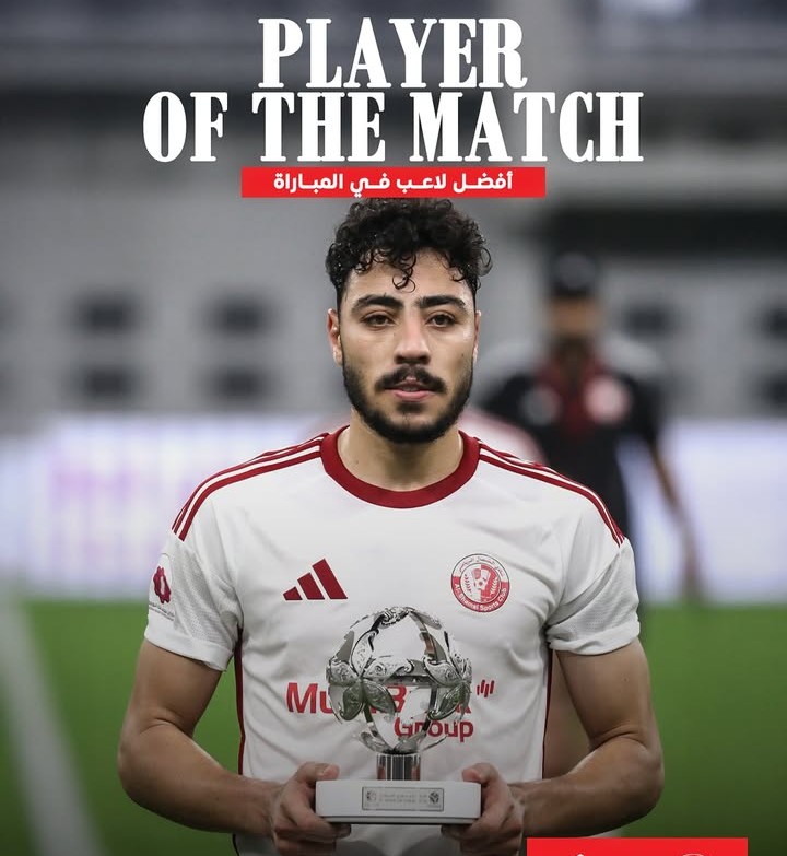 أكرم توفيق لاعب الفريق الأول لكرة القدم بنادي الشمال القطري