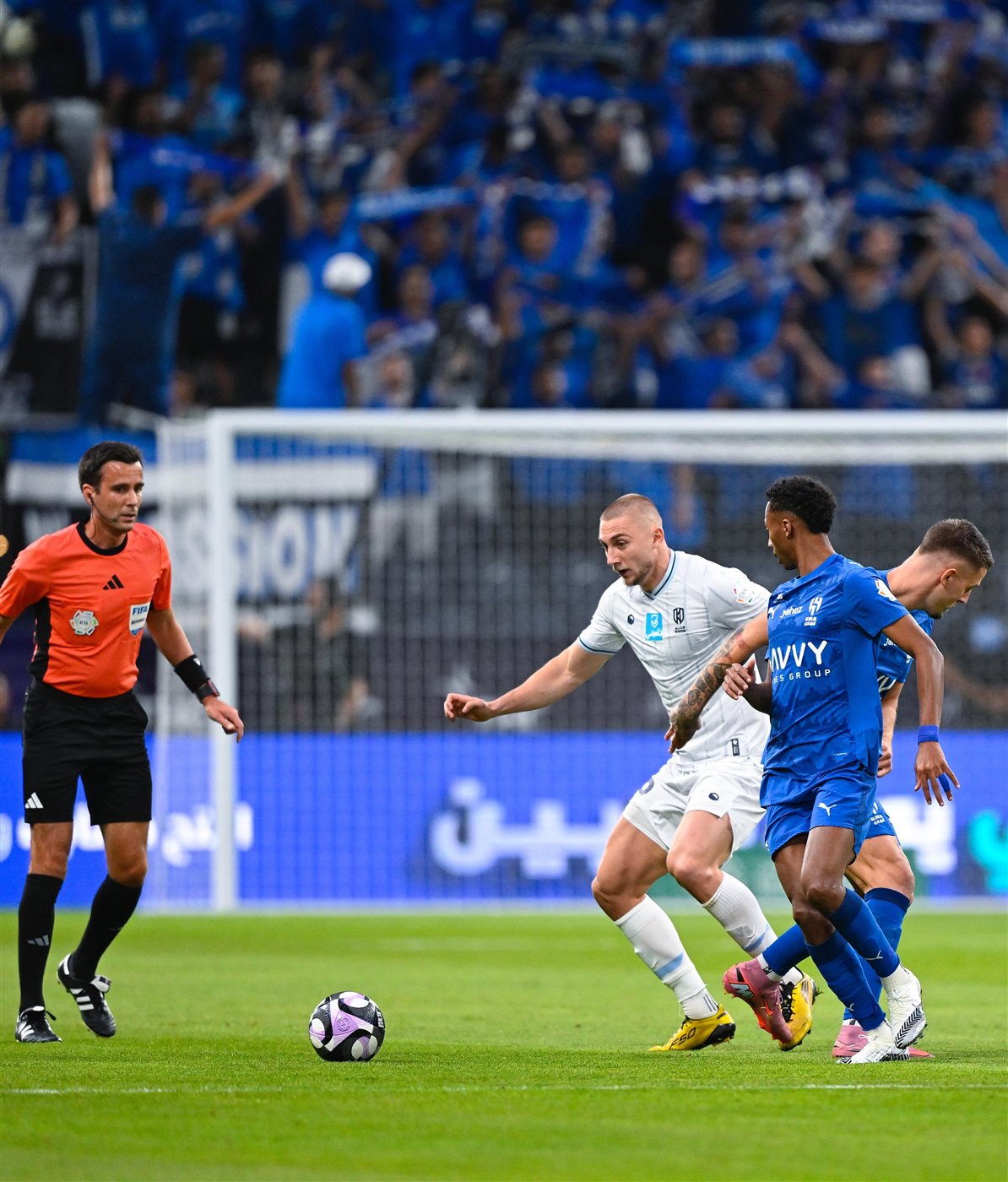 الهلال ضد الأخدود