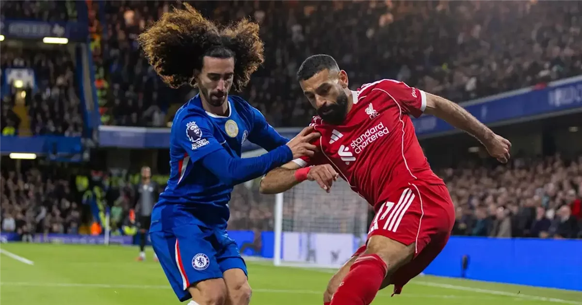 محمد صلاح ومارك كوكوريلا