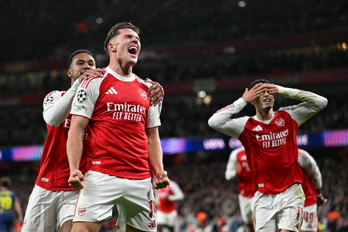 ارسنال ضد أتلتكو مدريد