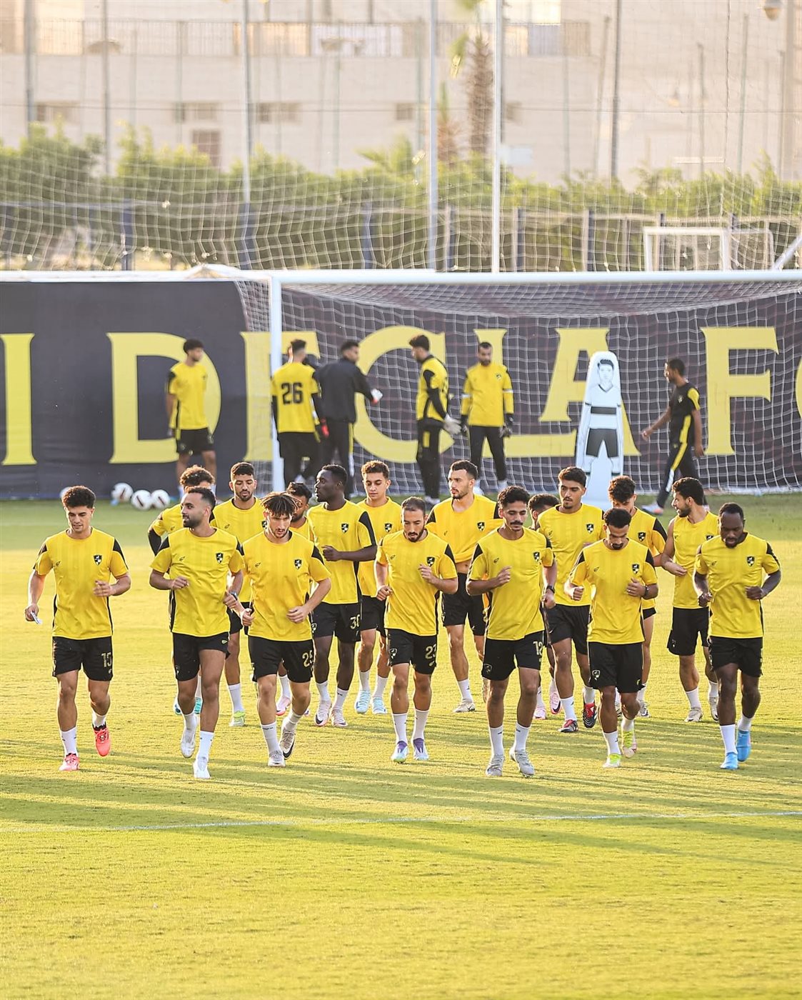 الفريق الأول لكرة القدم بنادي وادي دجلة