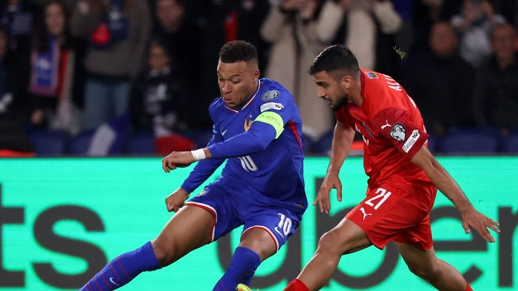 المنتخب الفرنسي لكرة القدم والذي فاز على كولومبيا&nbsp;