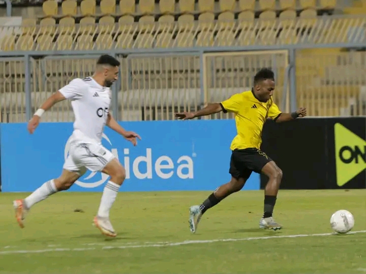 الفريق الأول لكرة القدم بنادي كهرباء الإسماعيلية