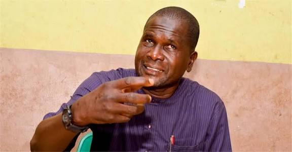 النيجيري أليو زوبيرو المدير الفني لفريق المصرية للاتصالات حاليا ومنتخب نيجيريا تحت 20 سنة سابقا 