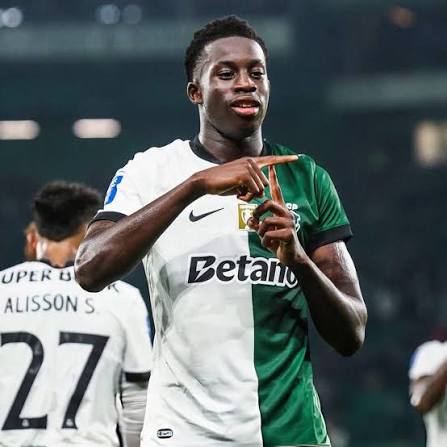 سلفادور بلوبا لاعب فريق سبورتنج لشبونة البرتغالي 