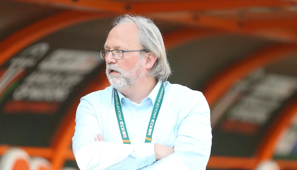 توم سينتفيت، المدير الفني لمنتخب مالي