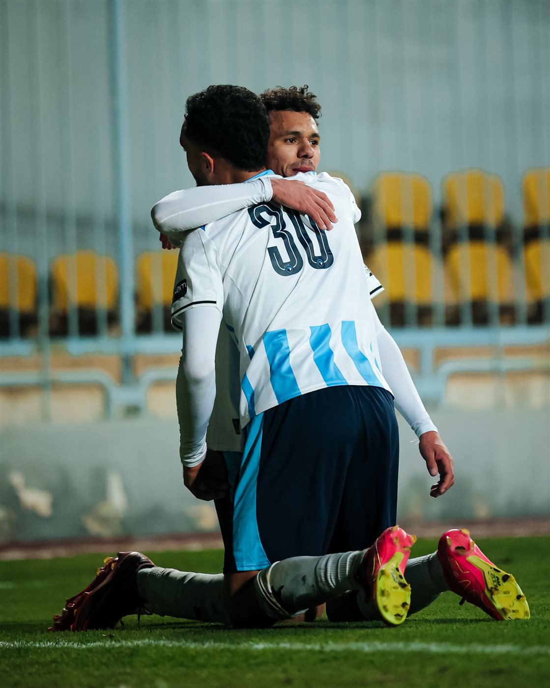 بيراميدز و إف سى مسار&nbsp;