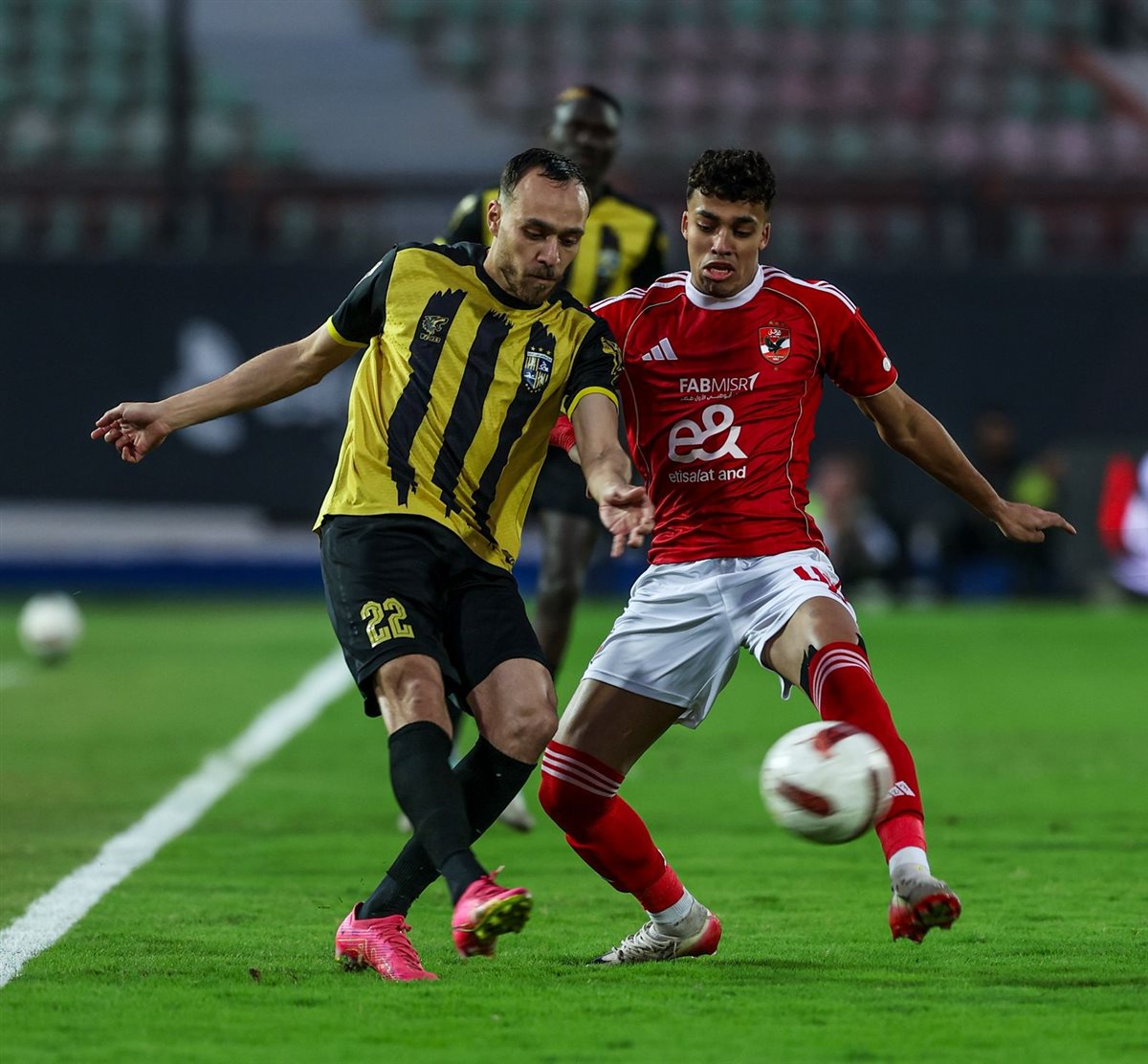 الأهلى و المقاولون العرب