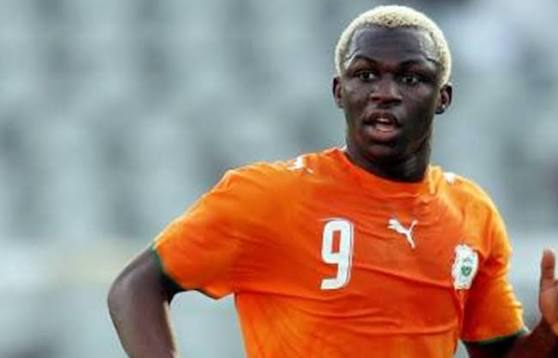 أرونا كونيه لاعب منتخب كوت ديفوار السابق&nbsp;