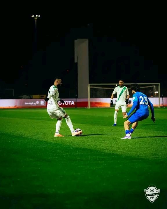 الفريق الأول لكرة القدم بنادي أهلي جدة السعودي&nbsp;