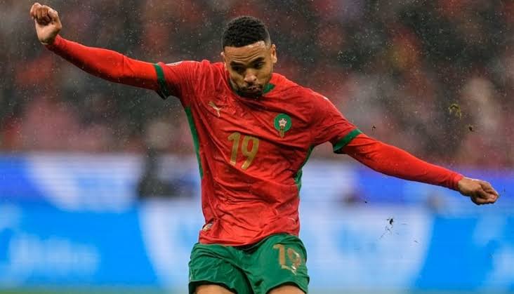 المغربي يوسف النصيري لاعب الفريق الأول لكرة القدم بنادي فنربخشة التركي والذي يفاوضه يوفنتوس الايطالي حاليا لضمه خلال فترة الانتقالات الشتوية الحالية&nbsp;