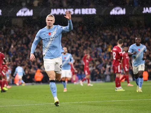 هالاند أمام ليفربول