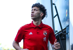 إمام عاشور لاعب الفريق الأول لكرة القدم بالنادي &nbsp;الأهلي