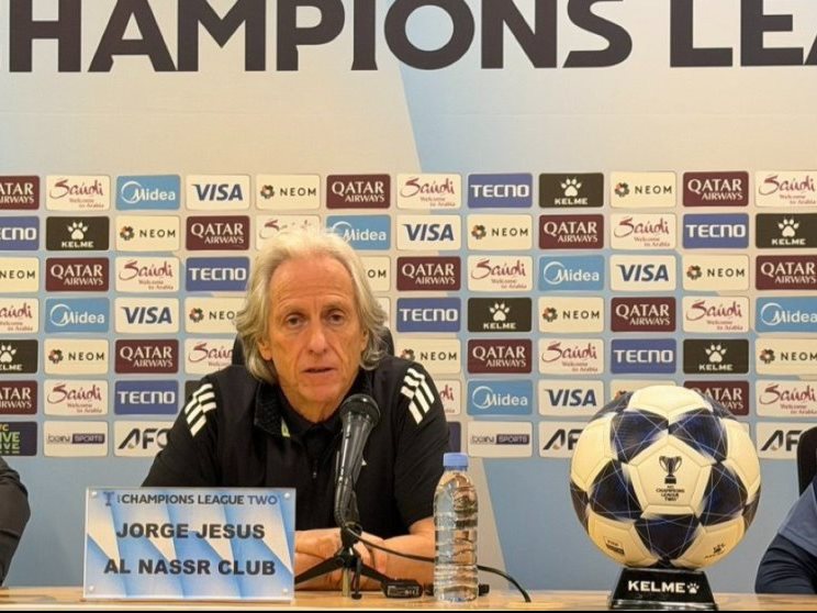 جرورجي جيسوس المدير الفني للفريق الأول لكرة القدم بنادي النصر السعودي والذي يستعد لمواجهة الهلال غدا الثلاثاء في تمام الساعة التاسعة مساءً بتوقيت القاهرة ومكة المكرمة