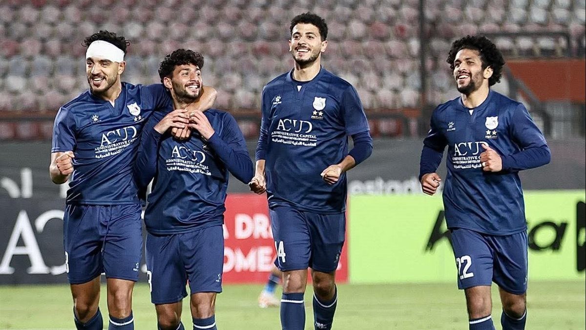 الفريق الأول لكرة القدم بنادي إنبي