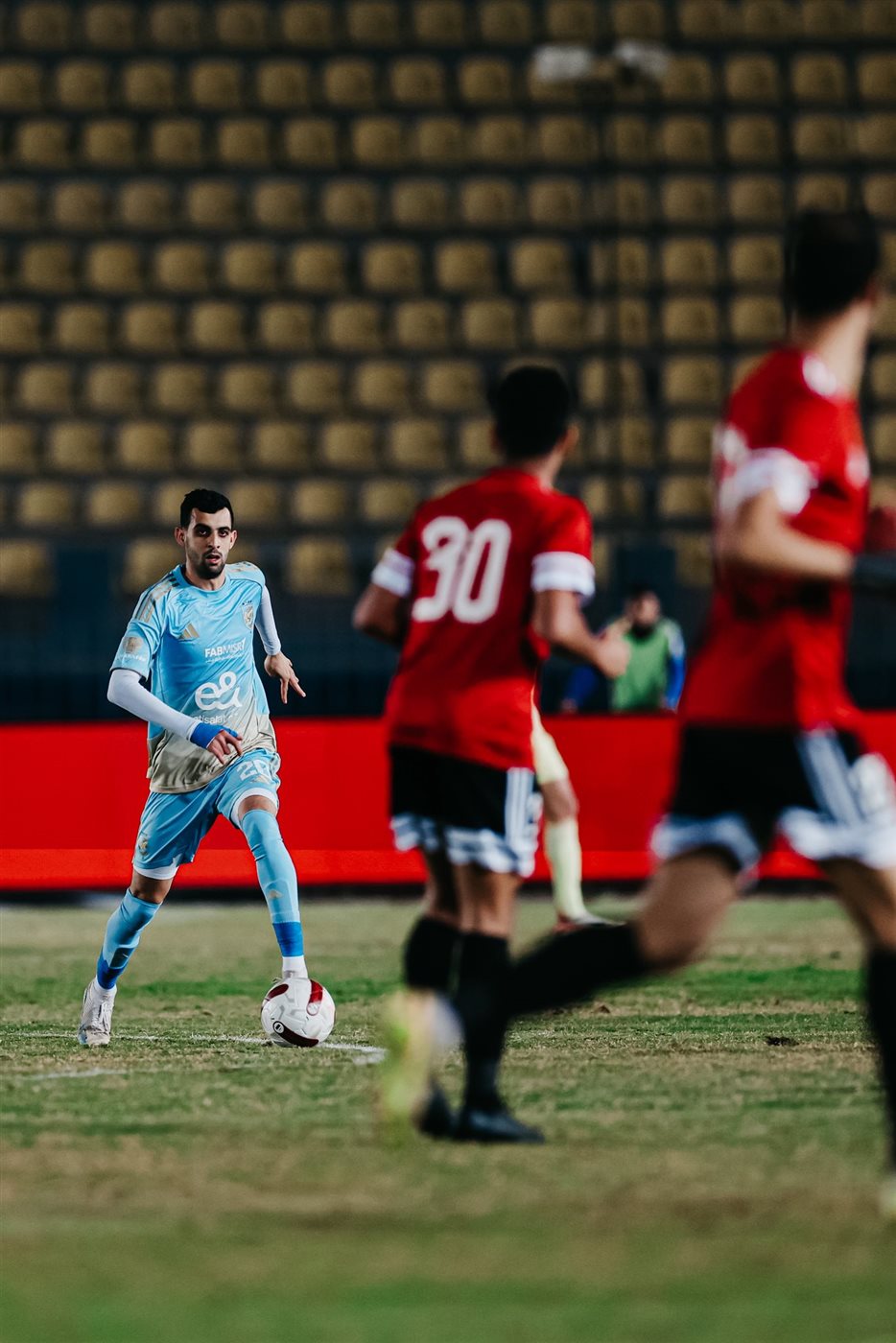 الأهلي وطلائع الجيش