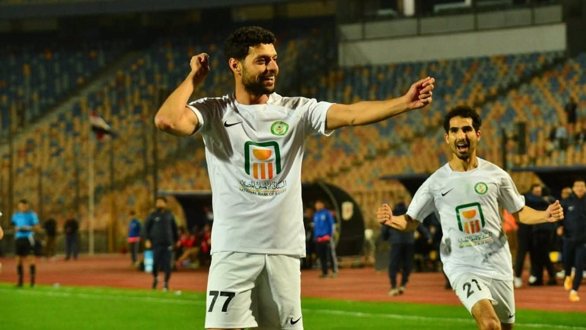 الفريق الأول لكرة القدم بنادي البنك الأهلي