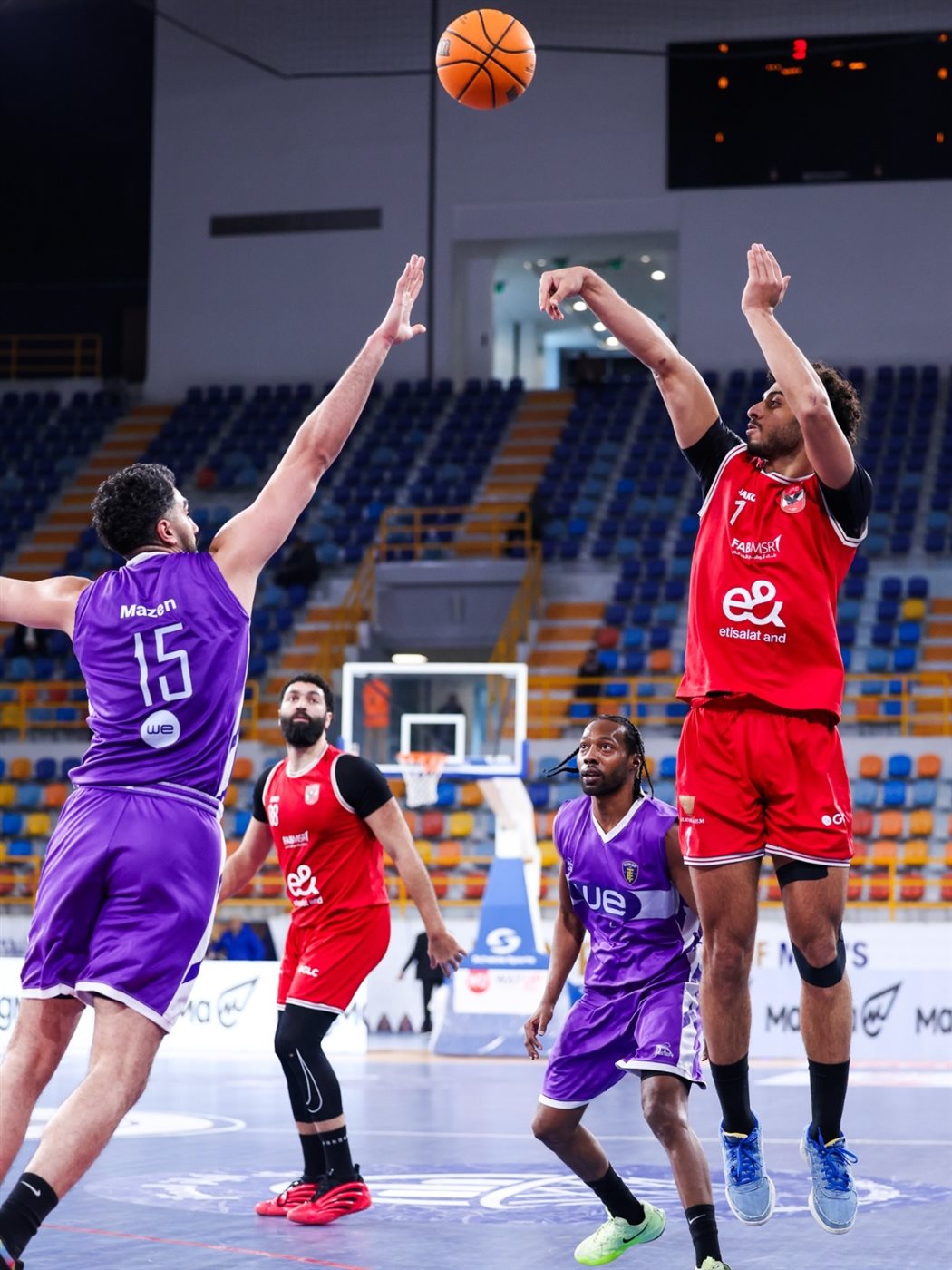 الأهلي والمصرية للاتصالات