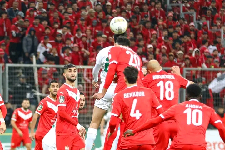 الفريق الأول لكرة القدم بنادي شباب بلوزداد الجزائري والذي يستعد لمواجهة الزمالك في نصف نهائي بطولة كأس الكونفدرالية الإفريقية&nbsp;