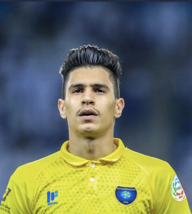 متعب المفرج لاعب الفريق الأول لكرة القدم بنادي التعاون السعودي&nbsp;