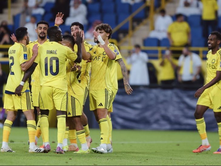 الفريق الأول لكرة القدم بنادي النصر السعودي والذي يستعد لمواجهة الهلال في تمام الساعة التاسعة مساء بتوقيت القاهرة ومكة المكرمة.