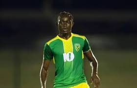 &nbsp;إسحاق سيسيه لاعب الفريق الأول لكرة القدم بنادي جولدن أروز الجنوب أفريقي والذي دخل الأهلي في مفاوضات للتعاقد معه