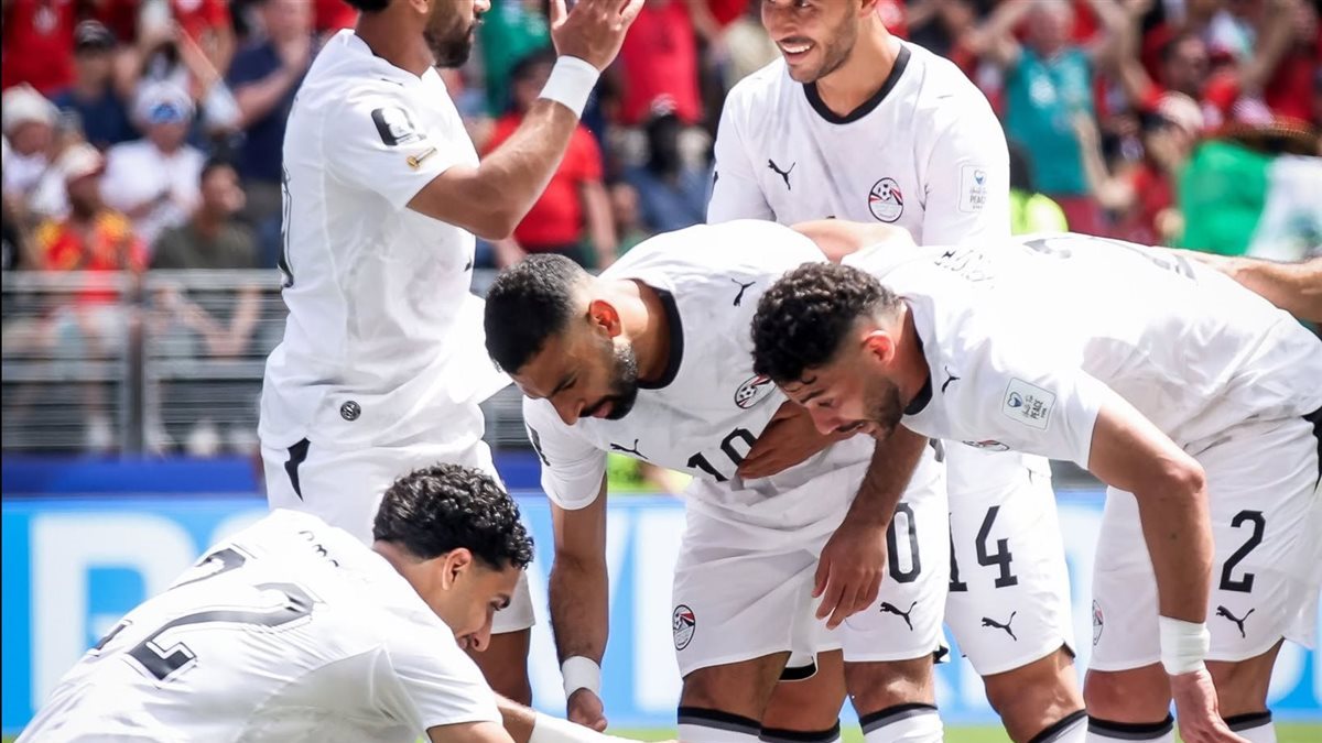 منتخب مصر لكرة القدم والذي يستعد لمواجهة بلجيكا في تمام الساعة الرابعة صباحا بتوقيت القاهرة ومكة المكرمة.