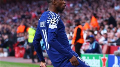 باريس سان جيرمان يتقدم على أرسنال بهدف ديمبيلي في الشوط الأول 