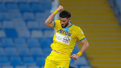 هداف الدوري السعودي التاريخي.. عمر السومة يستغل غياب حمدالله برقم استثنائي