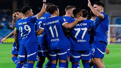 مطلوب في توتنهام.. من هو مدرب الهلال السعودي الجديد؟