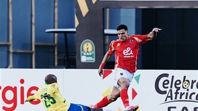 عاوز 70 مليون .. زد يصدم الأهلي في مصطفي العش